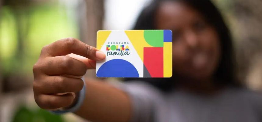 A Caixa Econômica Federal paga nesta terça-feira (29) a parcela de abril do novo Bolsa Família aos beneficiários com Número de Inscrição Social (NIS) de final 9.